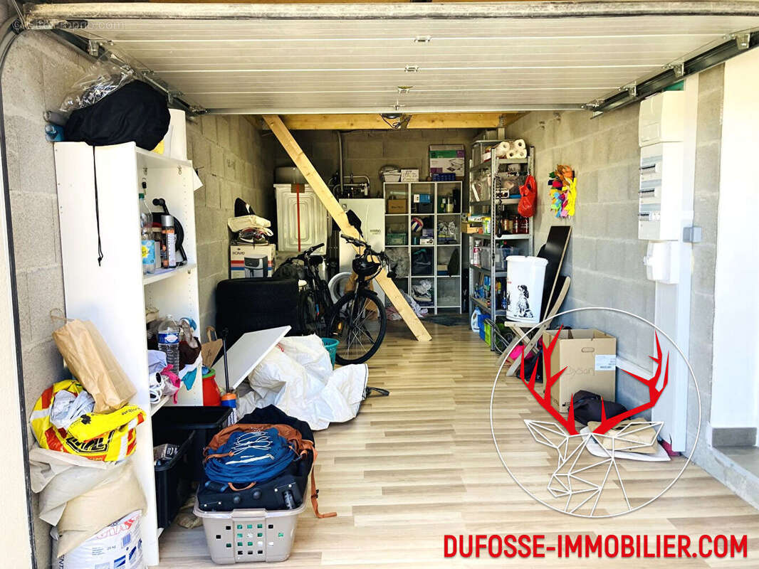 Maison à MEYRIEU-LES-ETANGS