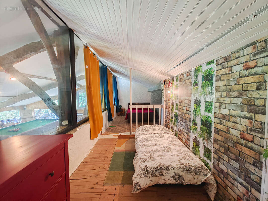 Maison à TERREBASSE