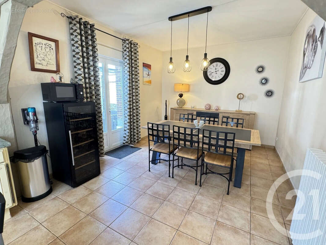 Maison 130 m² à Ezy-Sur-Eure  - photo 5