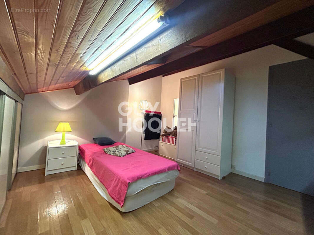 Maison à NEUILLY-PLAISANCE