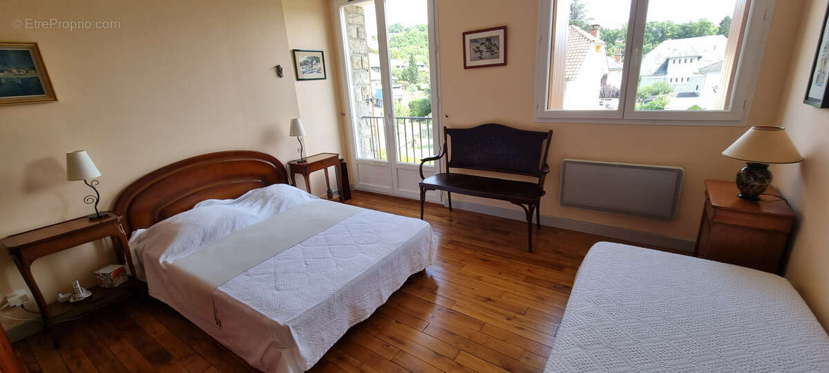 Maison à ESPALION