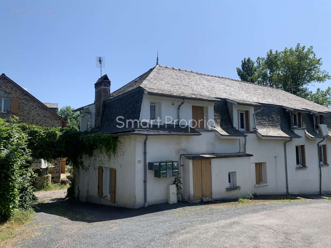 Appartement à LAGUENNE