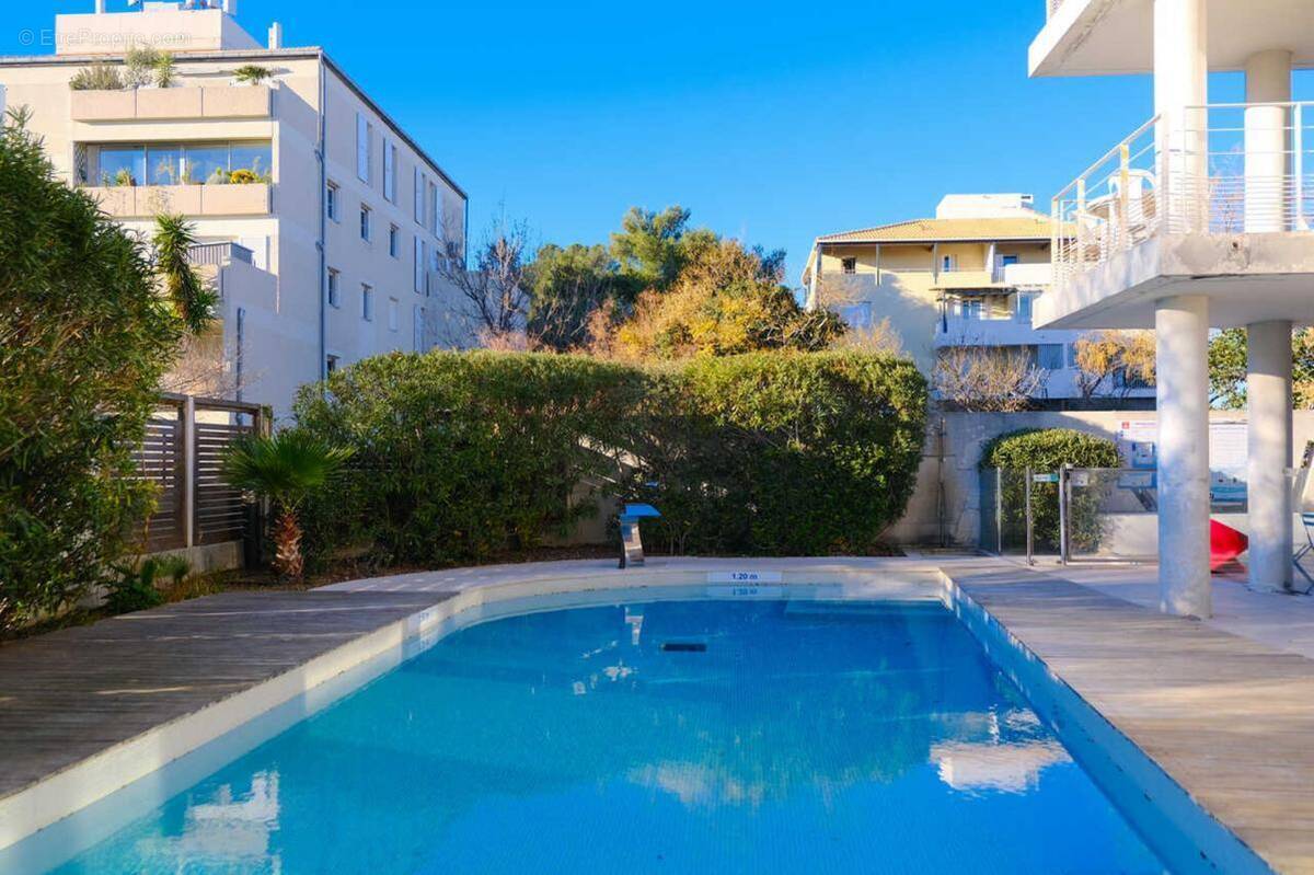 Appartement à MARSEILLE-8E