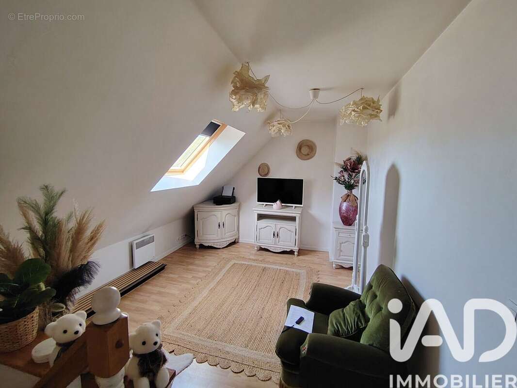 Maison 120 m² à Etreville  - photo 6