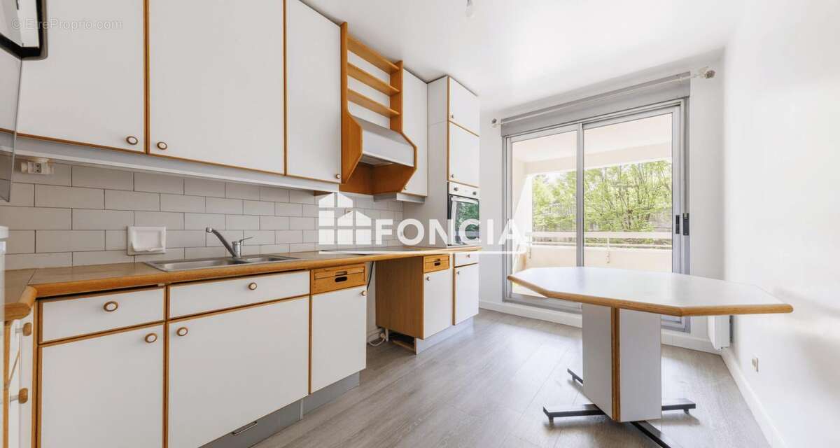 Appartement à CHAMALIERES