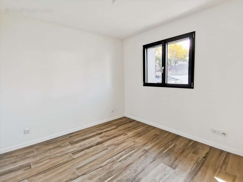 Appartement à NEUVECELLE