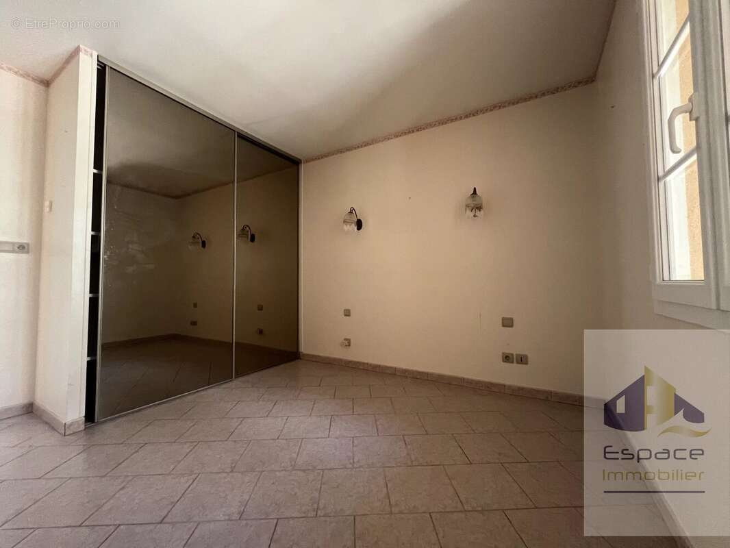 Maison à CIRE-D'AUNIS