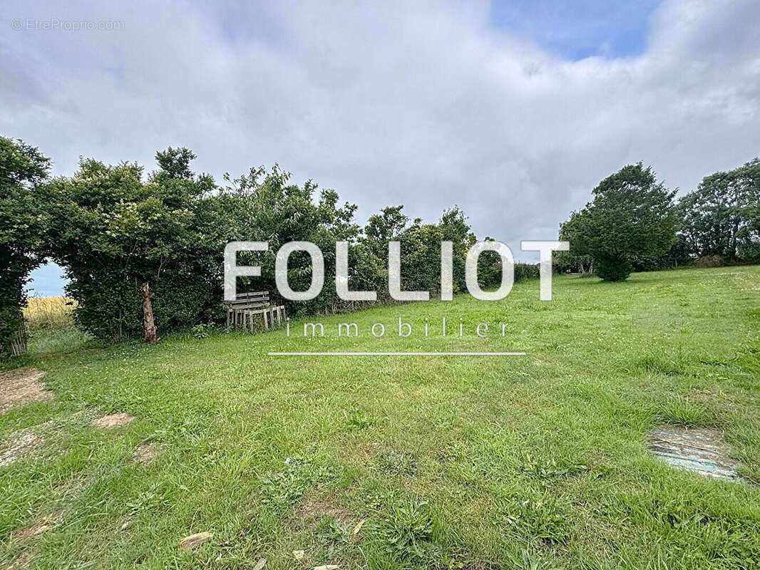 Maison à GOUVILLE-SUR-MER