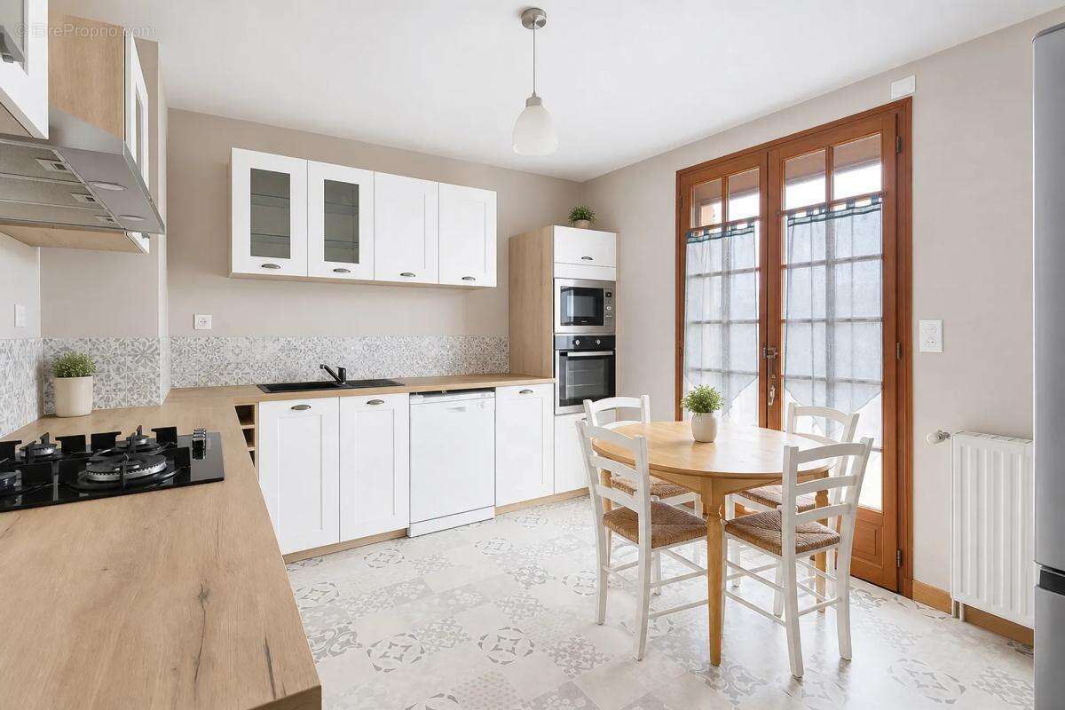 Maison à LUBERSAC