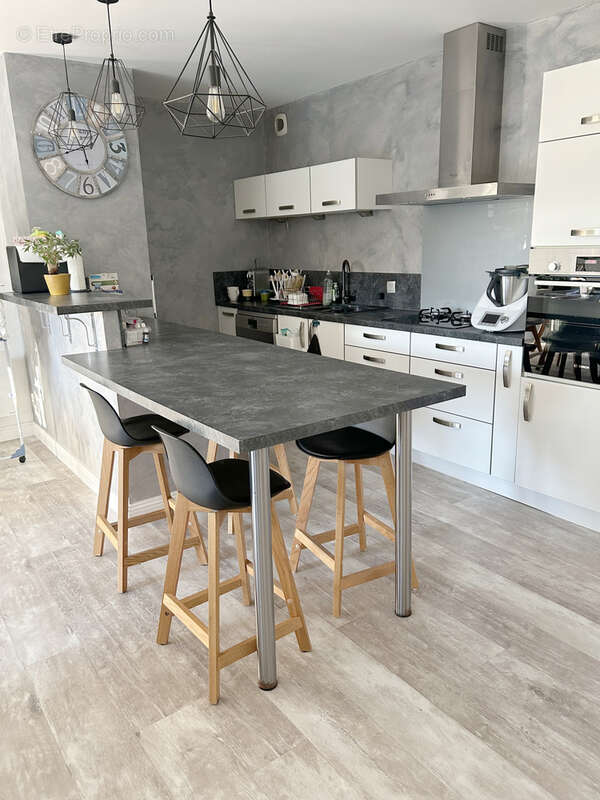 Maison à SAINTE-SOULLE