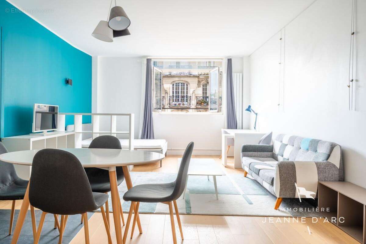 Appartement à PARIS-4E