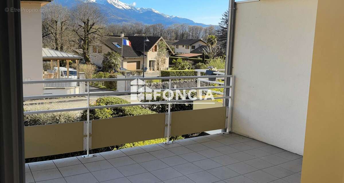 Appartement à CROLLES