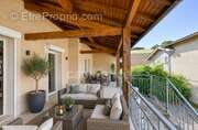 Appartement à COURZIEU