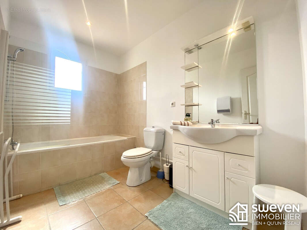 Maison 102 m² à Trebes  - photo 9