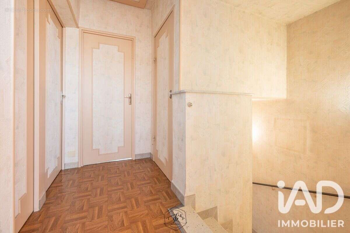 Maison 86 m² à Fameck  - photo 9