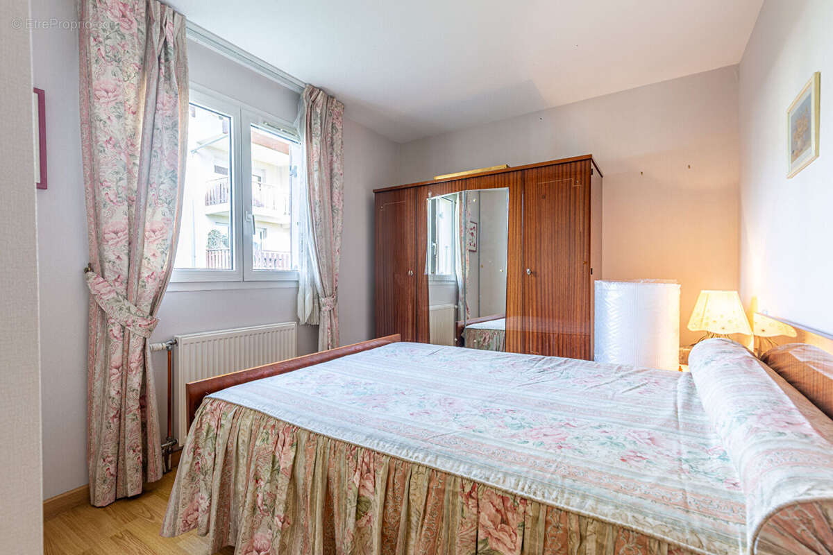 Appartement à POISY