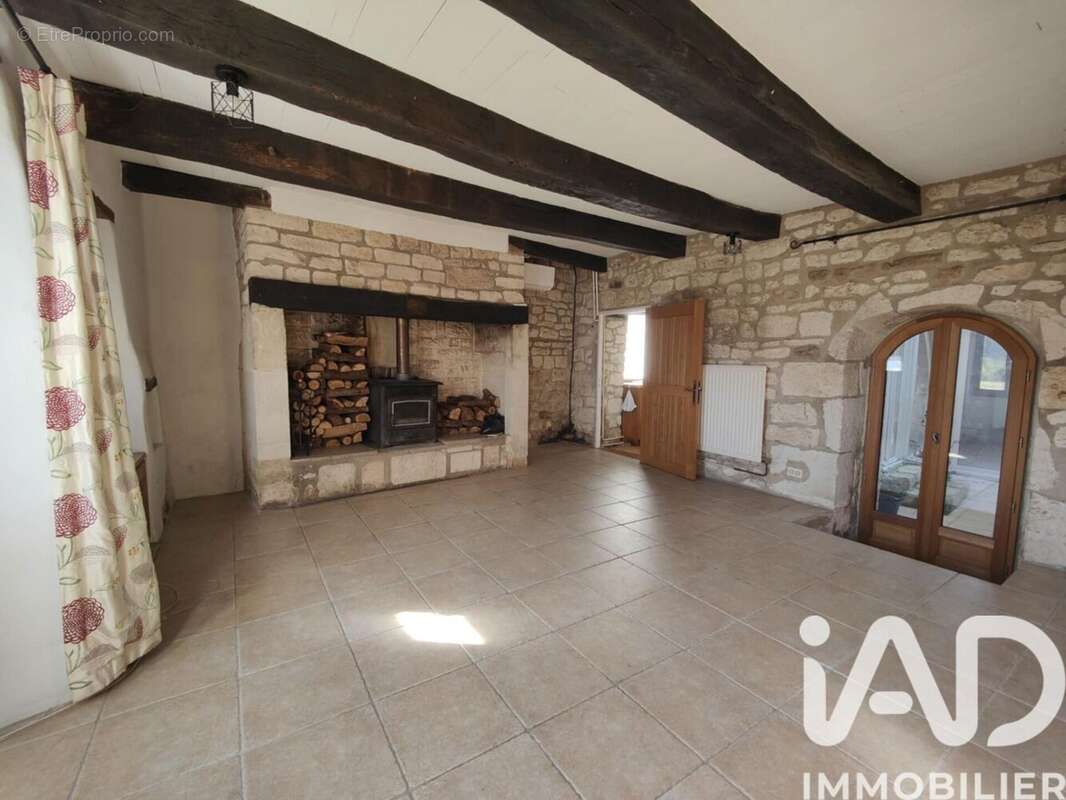 Photo 8 - Maison à SAINT-BEAUZILE