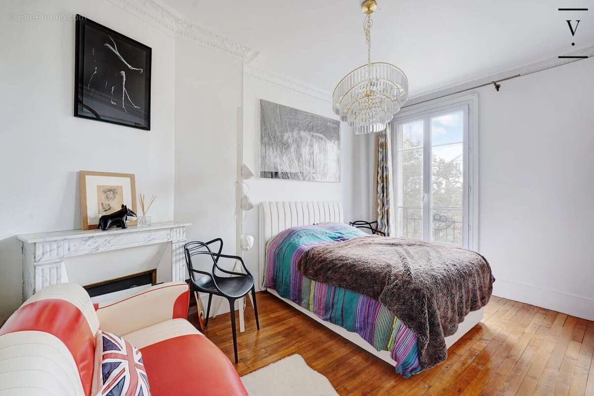 Appartement à PARIS-20E