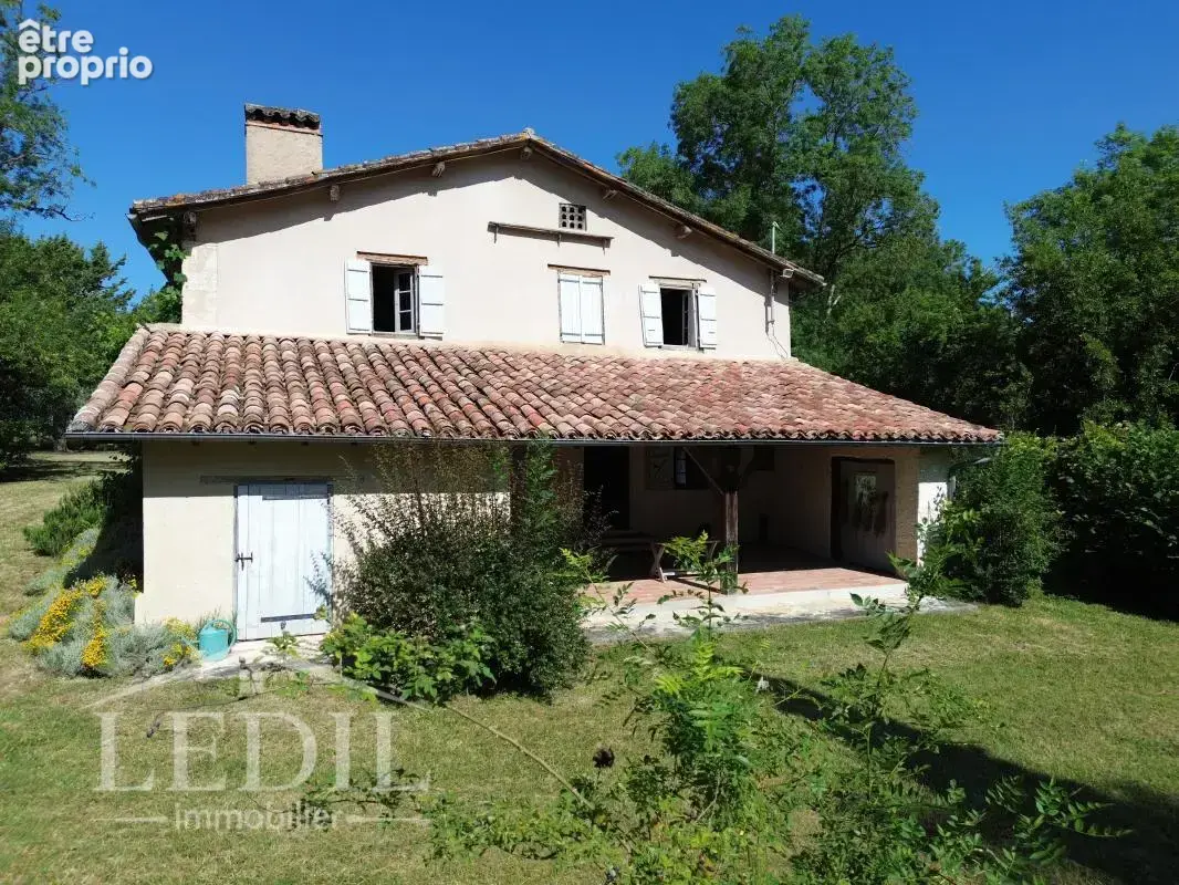 Maison de Pierre isolée avec dépendances - photo 4