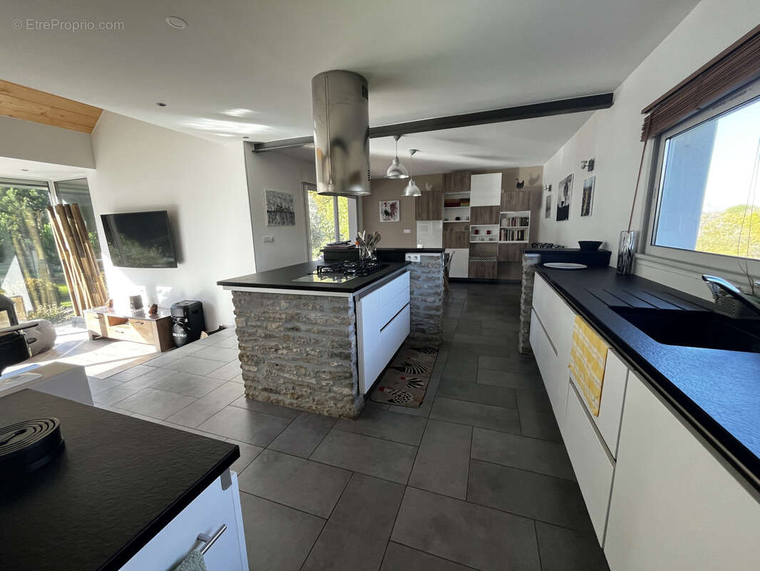 Maison à SALVAGNAC-CAJARC