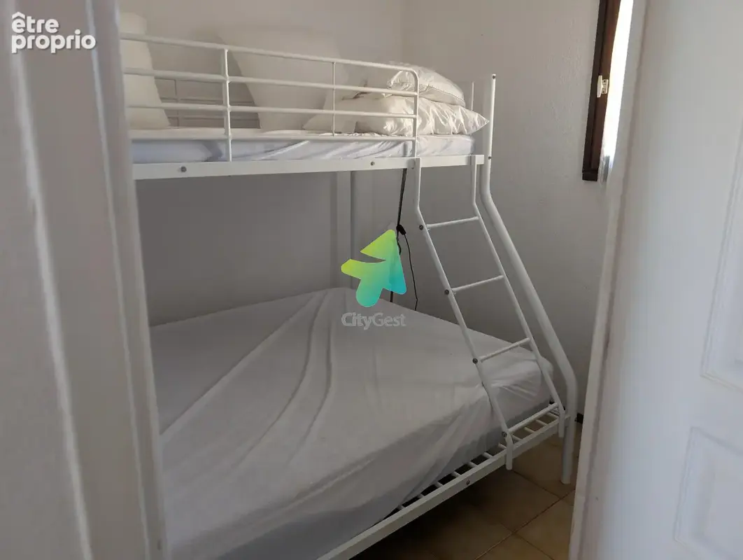 Superbe Appartement T2 au 1er Etage - photo 3