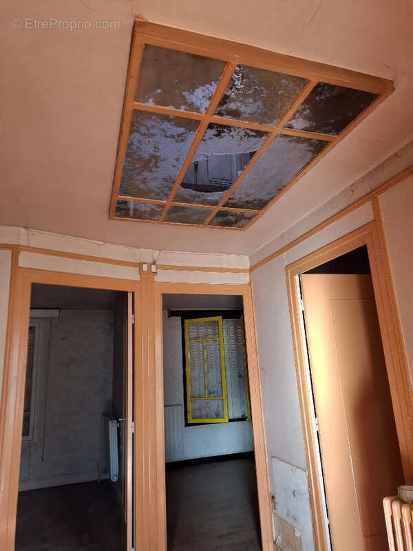 Maison à SAINT-MARTIN-DE-VALAMAS