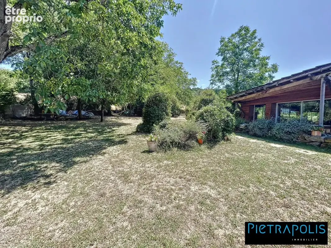 Maison 11 pièces 315 m² à vendre à Fleurieu-Sur-Saone (69250) - photo 3
