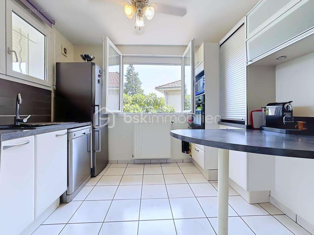 Maison individuelle avec fort potentiel – Terrain de 450 m² – Échirolles - photo 11