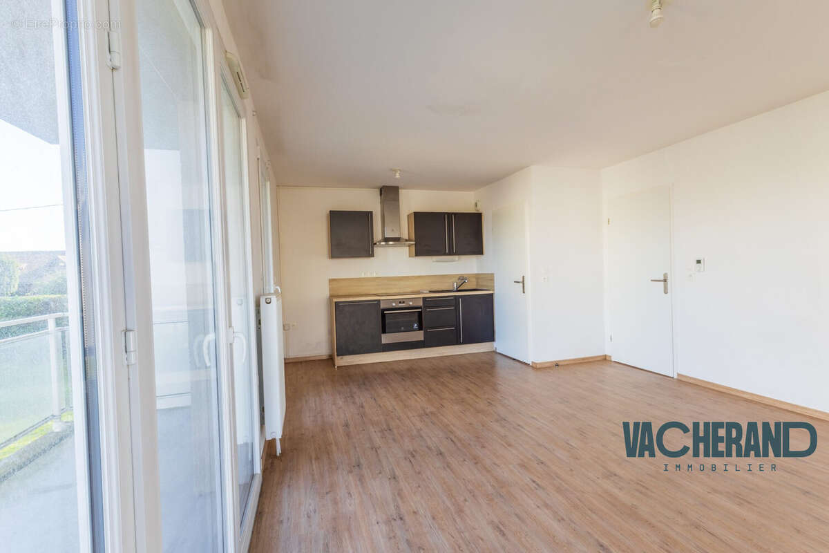 Pièce de vie - Appartement à LOOS