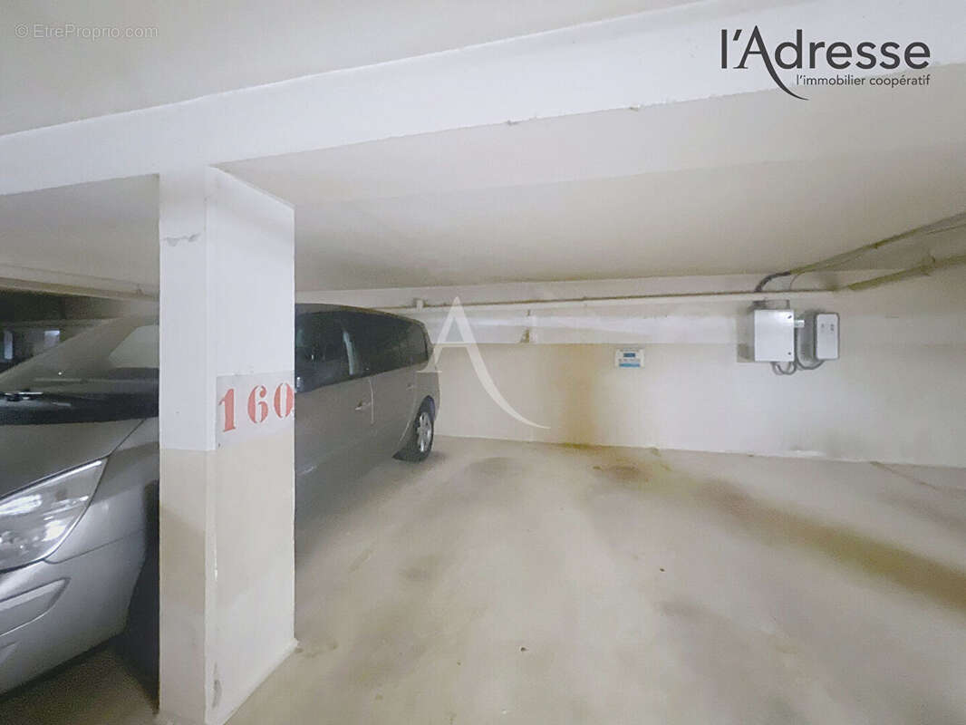 Appartement à SURESNES