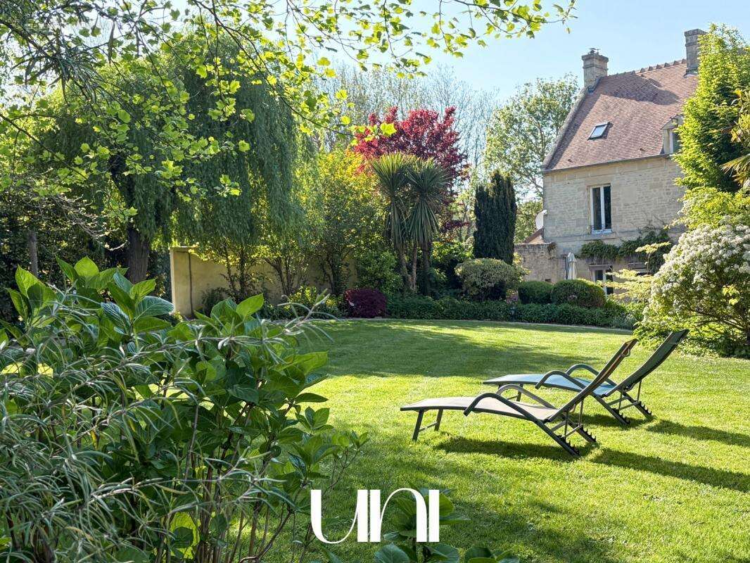 Maison à FONTAINE-HENRY