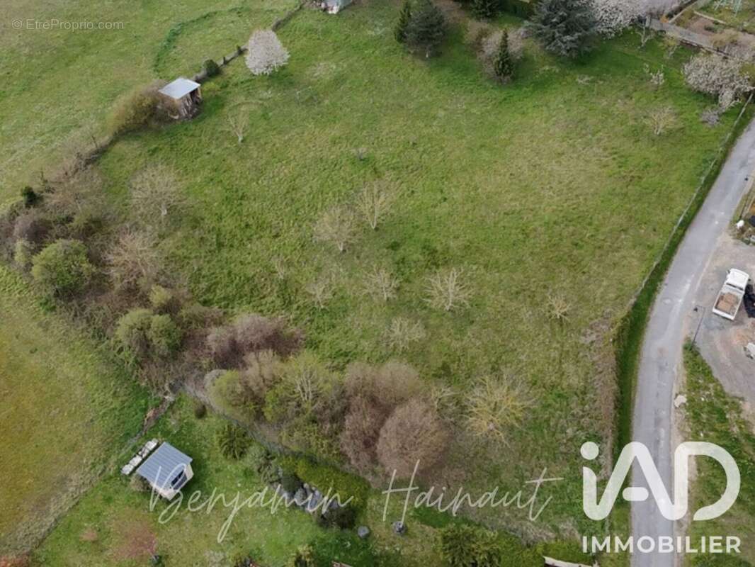 Terrain 550 m² à Saint-Brice  - photo 5