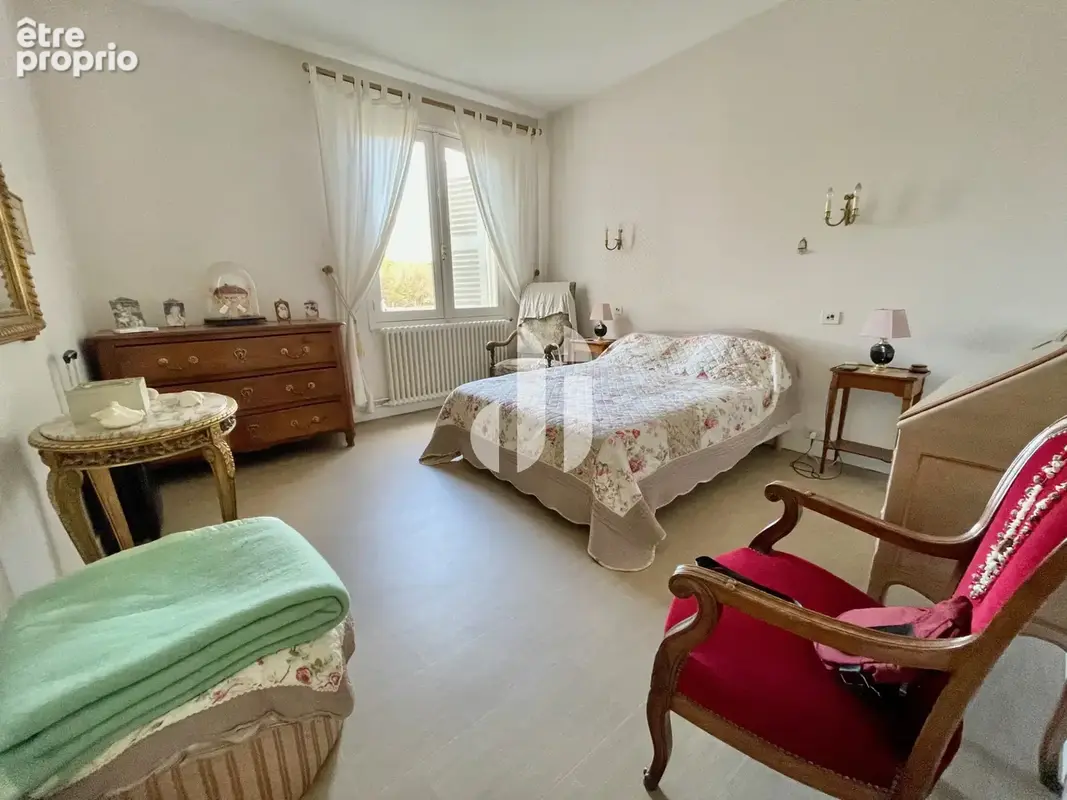 Gradignan maison plain-pied 154 m2, 5ch + dépendance + piscine - photo 10