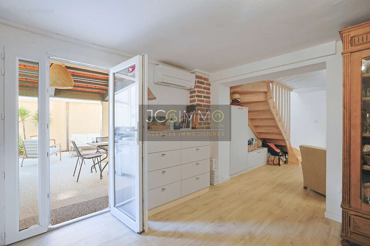 Maison à HYERES