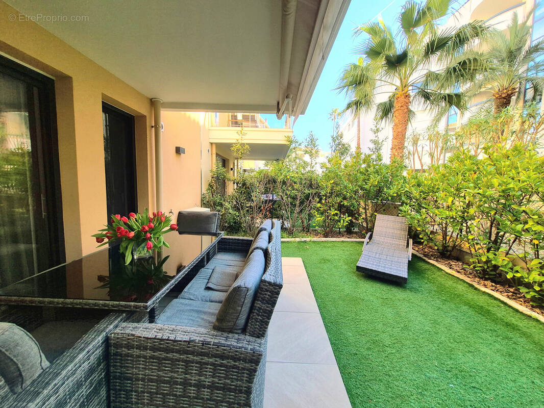 Appartement à CANNES