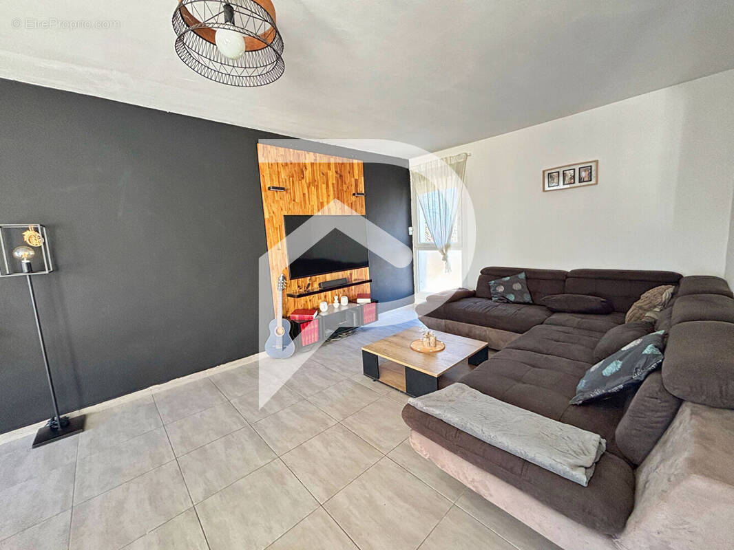 Appartement à VITROLLES