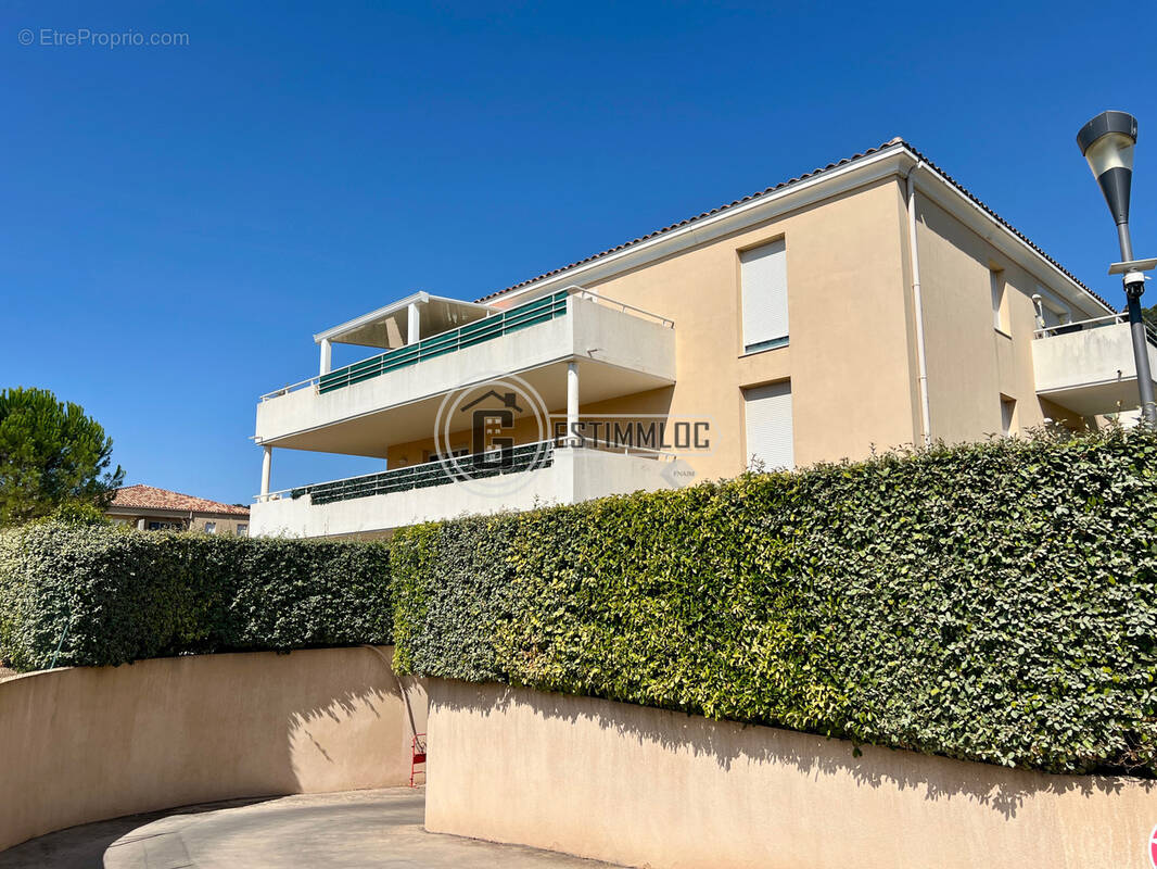 Appartement à LE LUC