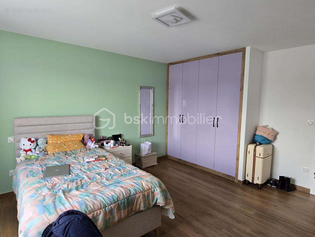 Pavillon contemporain de 2020 – 225 m² – 6 Chambres – DPE A – Saint-Martin-le-Nœud (60000) - photo 18