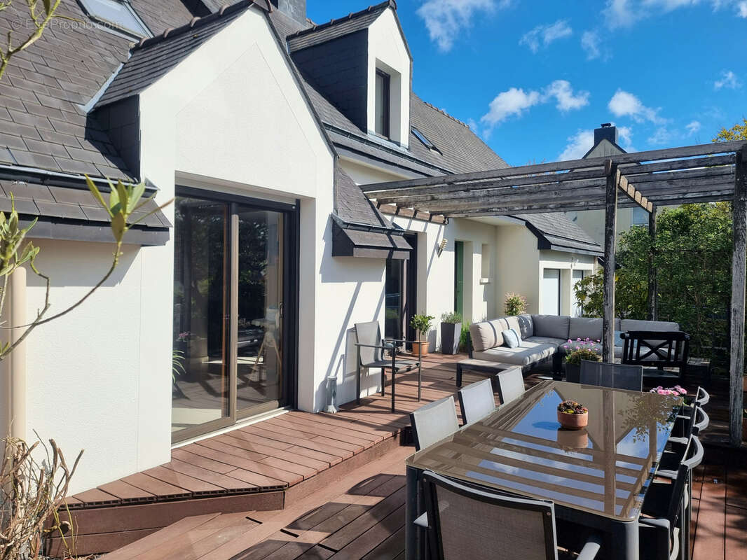 Maison à SAINT-ERBLON