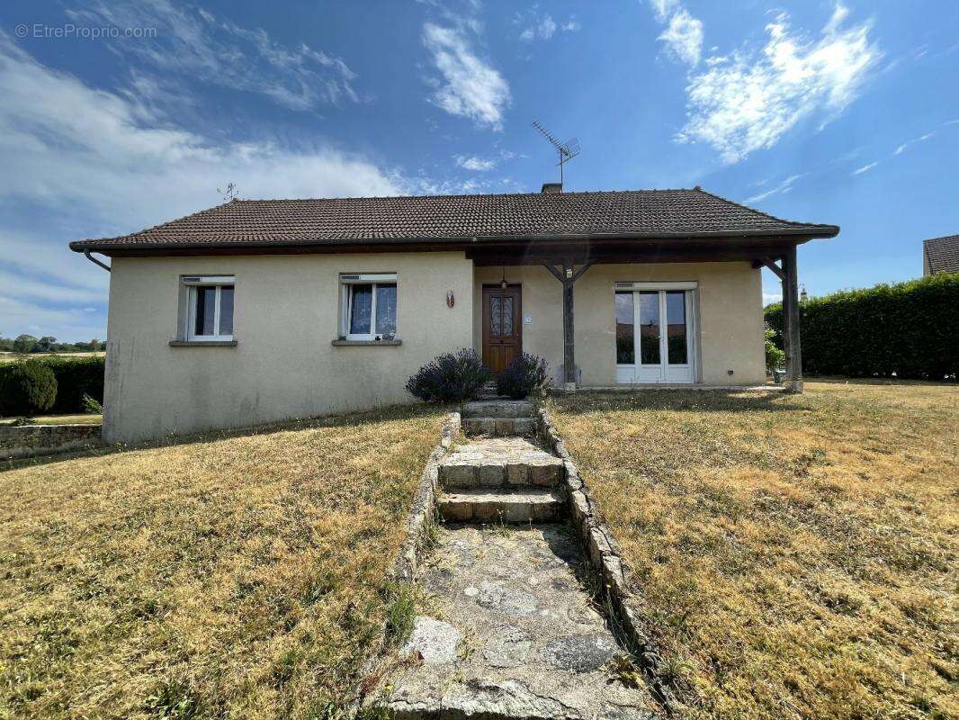 Maison 90 m² à Mainsat  - photo 2