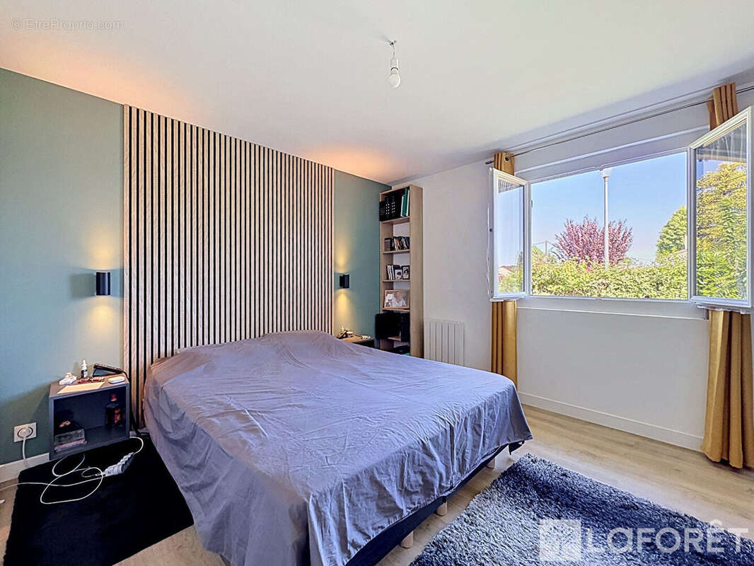 Maison Saint-yzan-de-soudiac 3 pièce(s) 85 m2 - photo 7