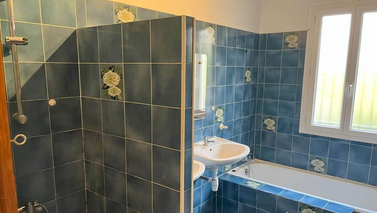 salle de bains - Maison à AUCH