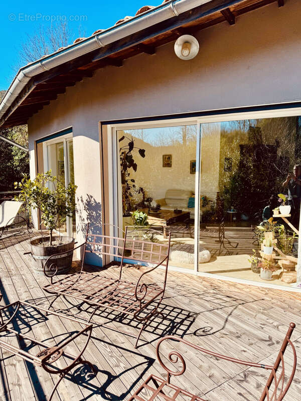 Maison à MONOBLET