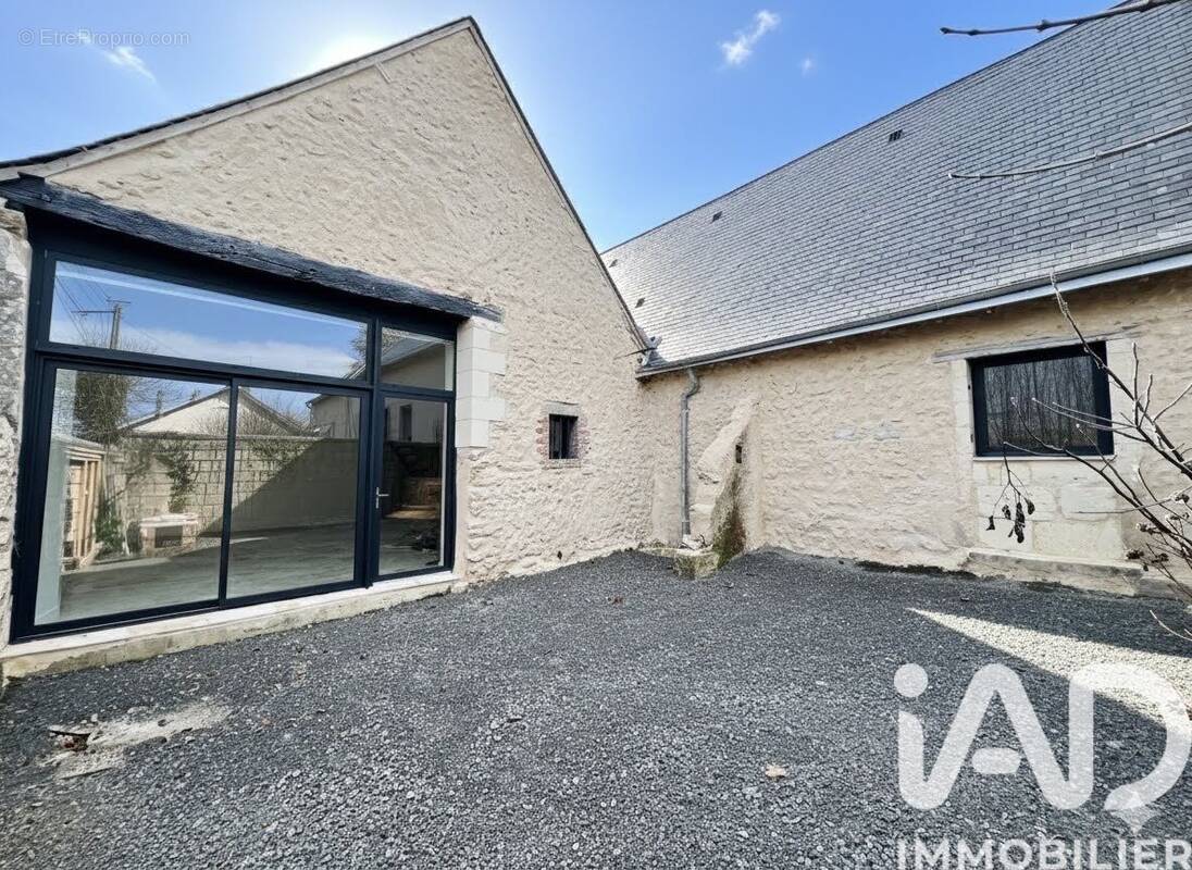 Photo 1 - Maison à BALLAN-MIRE