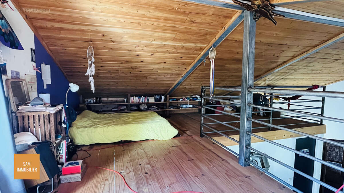 Maison F6/7 151m2 - Ilet à Cordes - Cilaos - photo 9