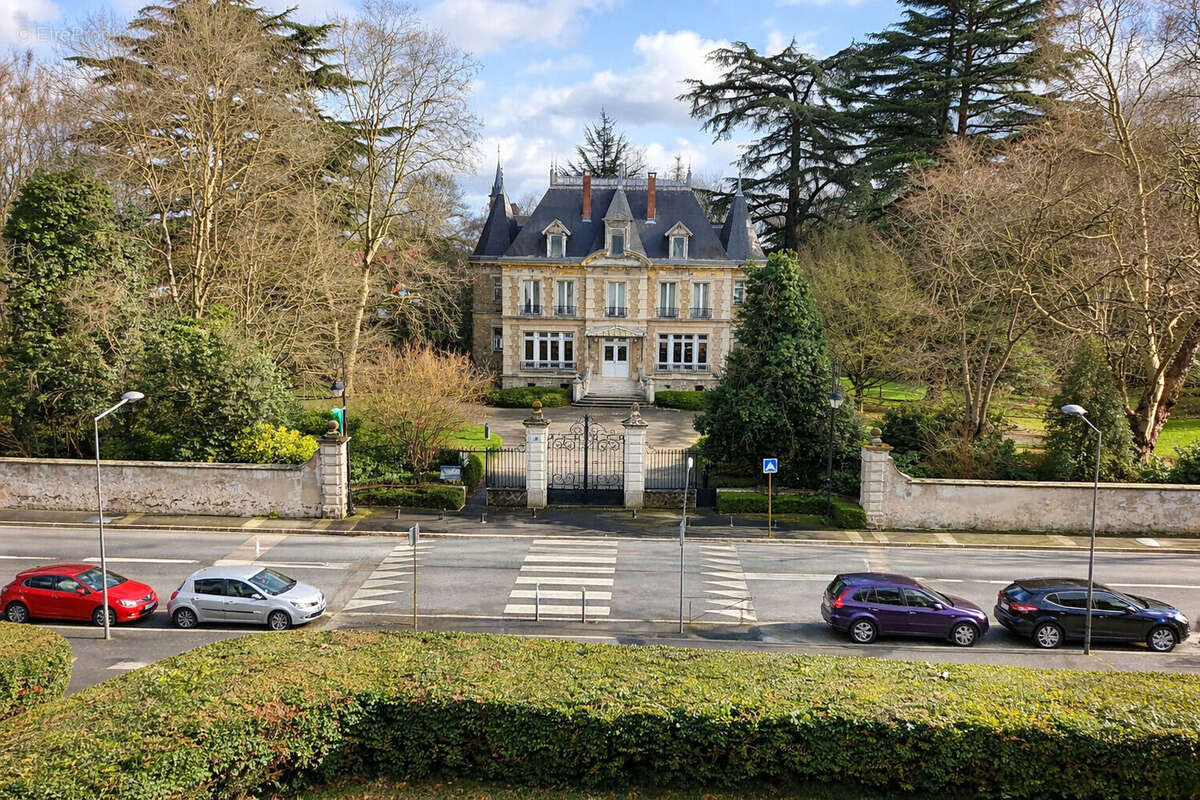 Appartement à TORCY