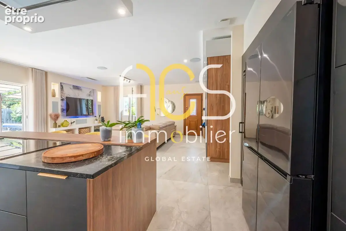 Achat Vente Maison  4 pièces 100 m2 Exterieur 900m² Piscine Garage - photo 13