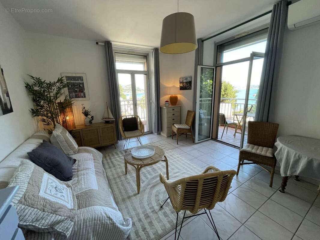 Appartement à THEOULE-SUR-MER