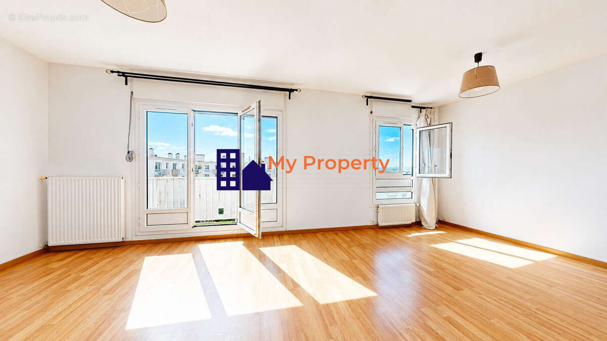 Appartement à HOUILLES