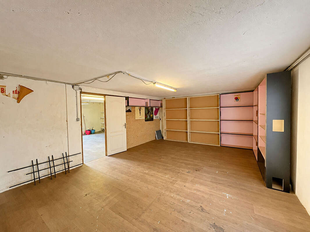 PORTET SUR GARONNE - Village - Maison de 90,8 m2  avec jardin de 476m2 , double garage et atelier - photo 11